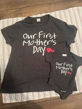 Amazon Charcoal Kids Bodysuit & Tee Set with Pink Hearts